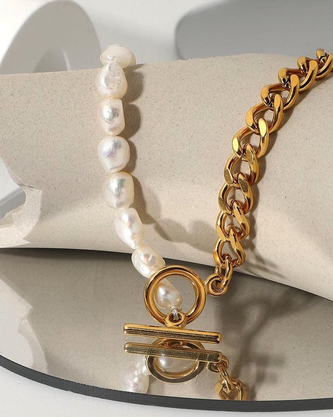 Leandra Freshwater Pearl Necklace